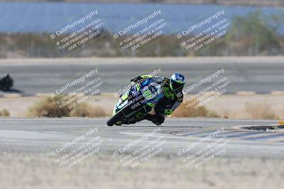 media/Oct-05-2025-CVMA (Sun) [[beeef4f201]]/Race 2-Supersport Middleweight/